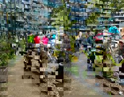 Bewoners Betsy Perk in beweging