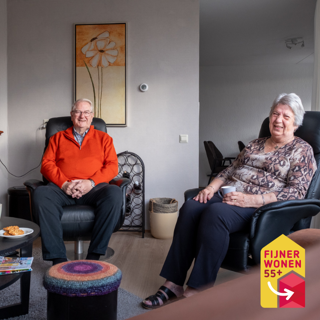 Meneer en mevrouw Wijering in hun woning